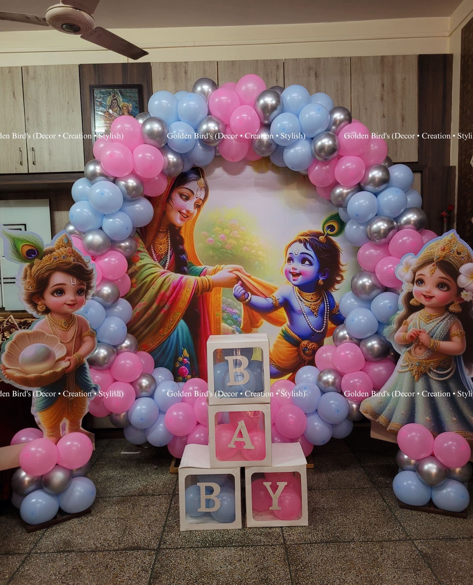 A circular frame for a Krishna–Radha theme
